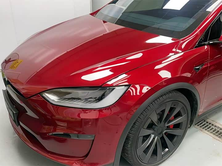 Фото 4 - Tesla Model X