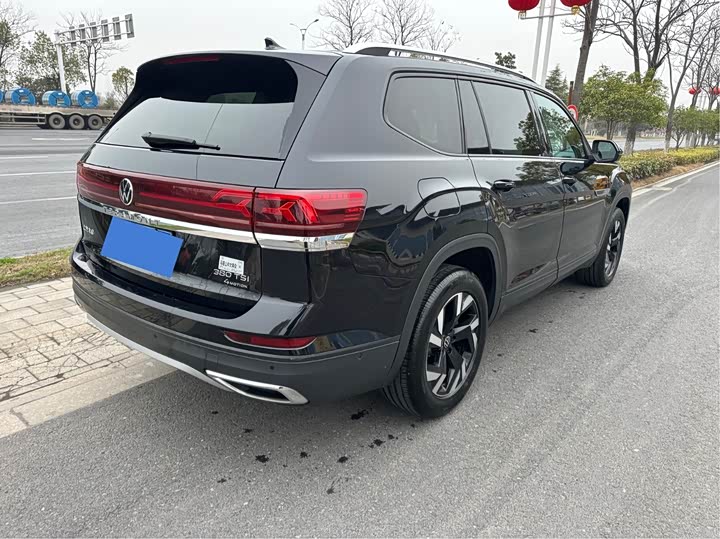 Photo 4 - Volkswagen Teramont Pro