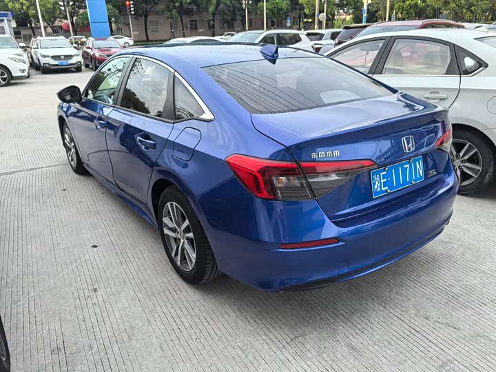 Фото 6 - Honda Civic