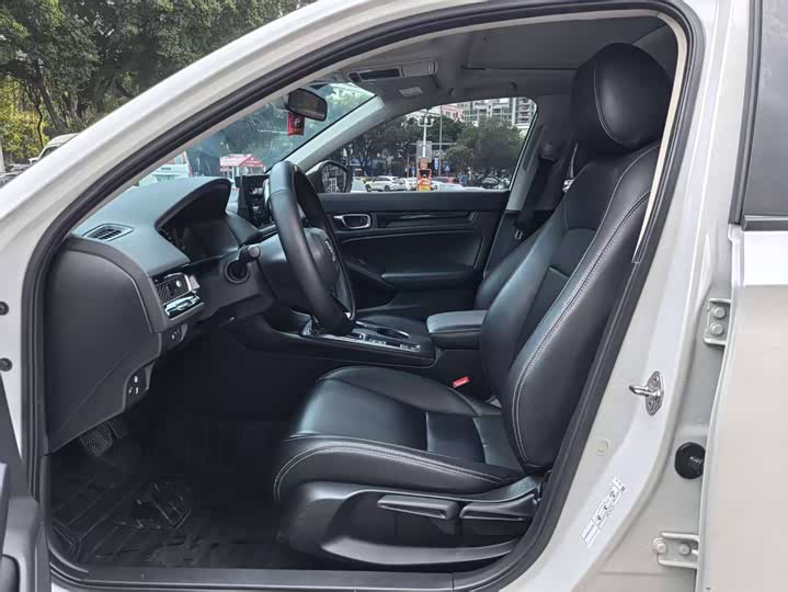 Photo 5 - Honda Integra