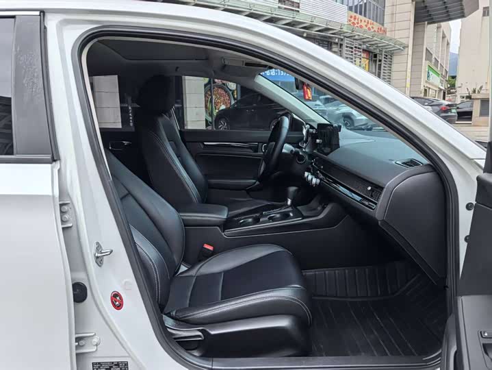 Photo 6 - Honda Integra