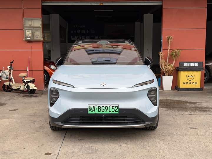 Фото 2 - Nio ES7