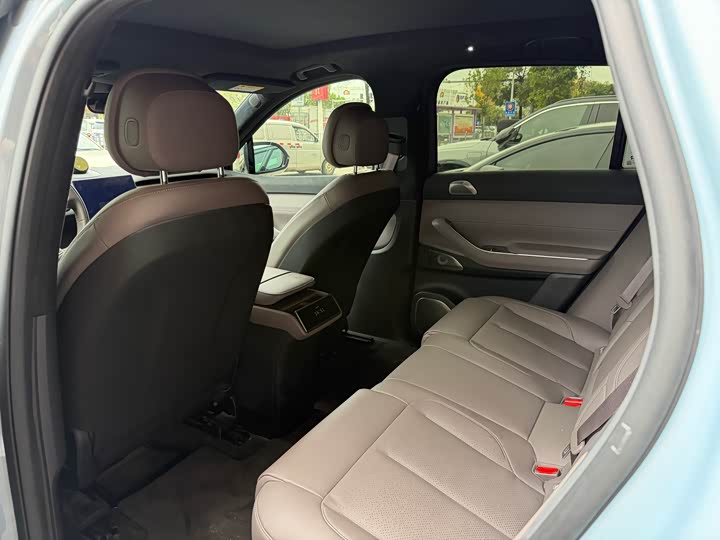 Фото 7 - Nio ES7