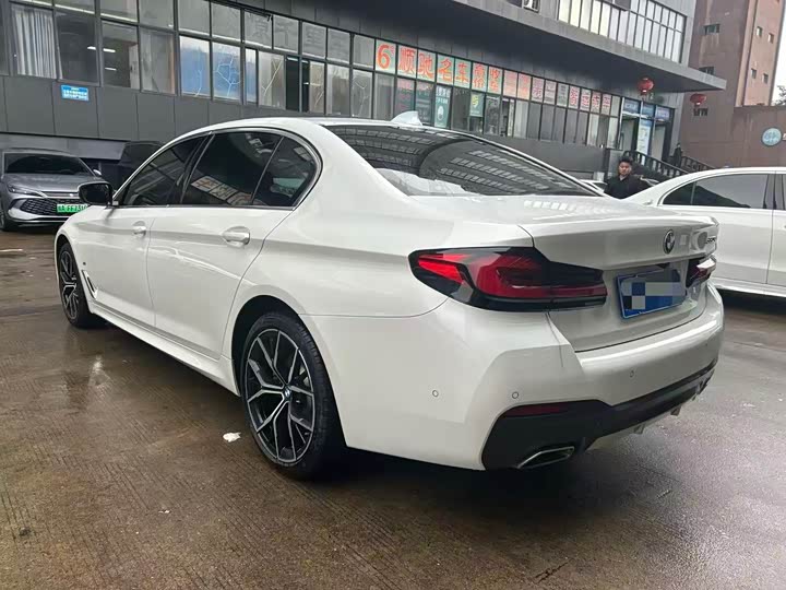 Фото 7 - BMW 5 Series