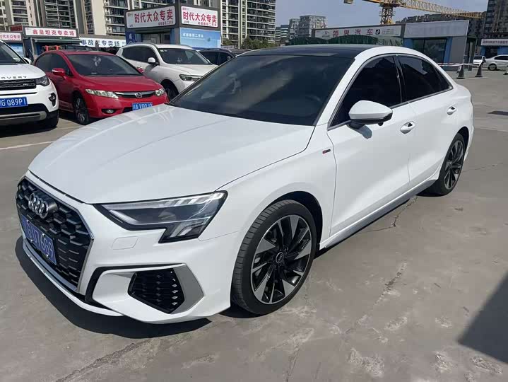 Фото 1 - Audi A3