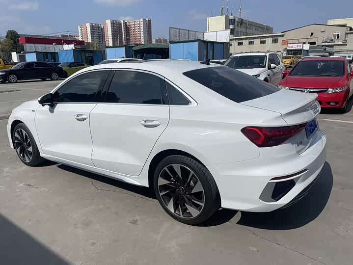 Фото 4 - Audi A3