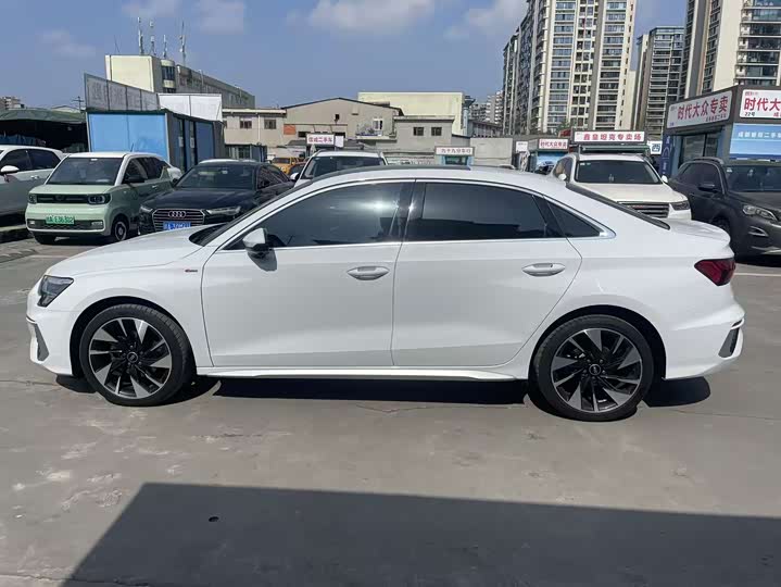 Фото 5 - Audi A3
