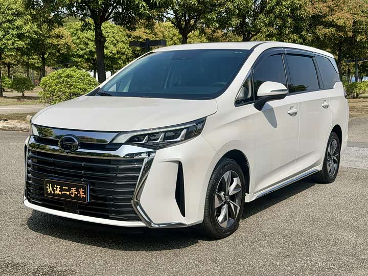 Фото 1 - GAC Trumpchi M6