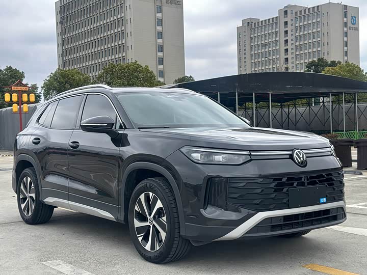 Фото 3 - Volkswagen Tayron