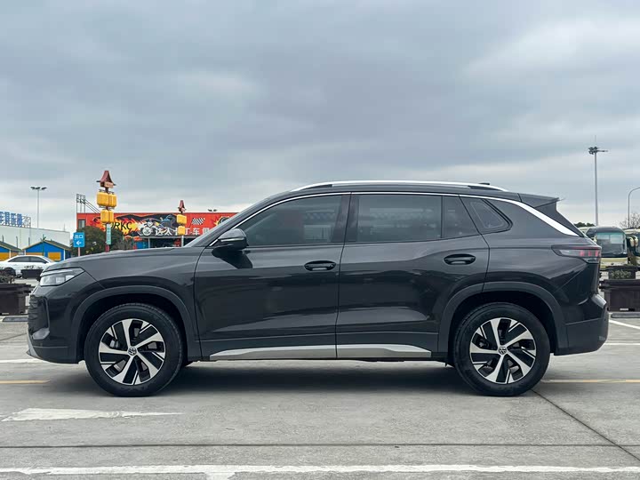 Фото 7 - Volkswagen Tayron