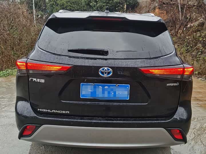 Фото 5 - Toyota Highlander