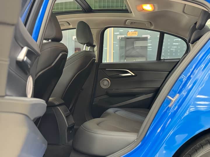 Фото 6 - BMW 1 Series