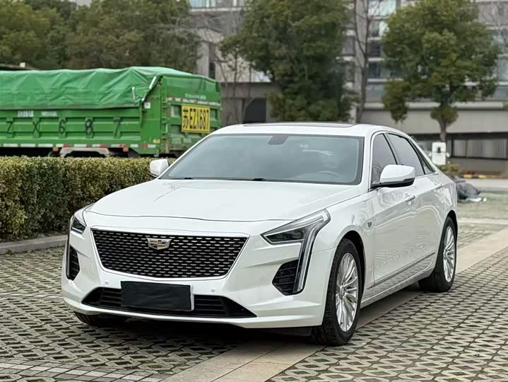 Фото 1 - Cadillac CT6