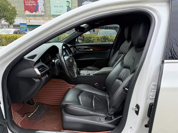 Фото 7 - Cadillac CT6