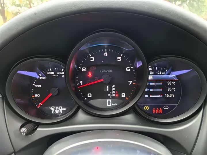 Фото 4 - Porsche Macan