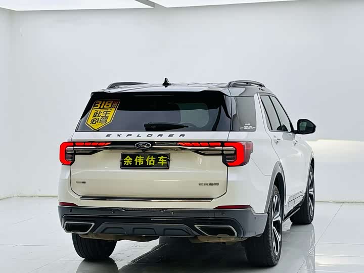 Фото 5 - Ford Explorer