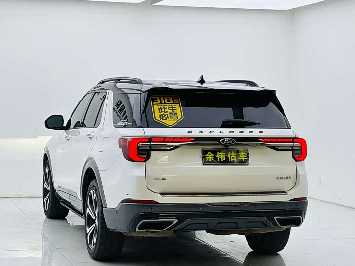 Фото 7 - Ford Explorer