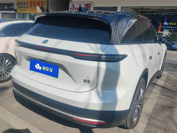 Фото 3 - Nio ES6