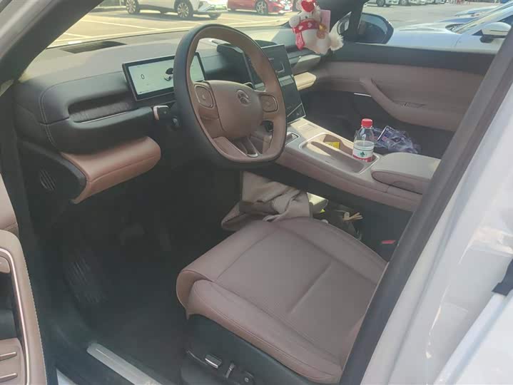 Фото 9 - Nio ES6