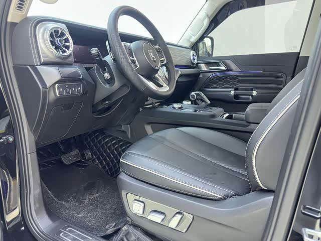 Фото 7 - Tank 300