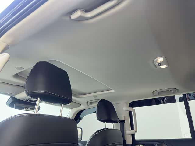 Фото 9 - Tank 300