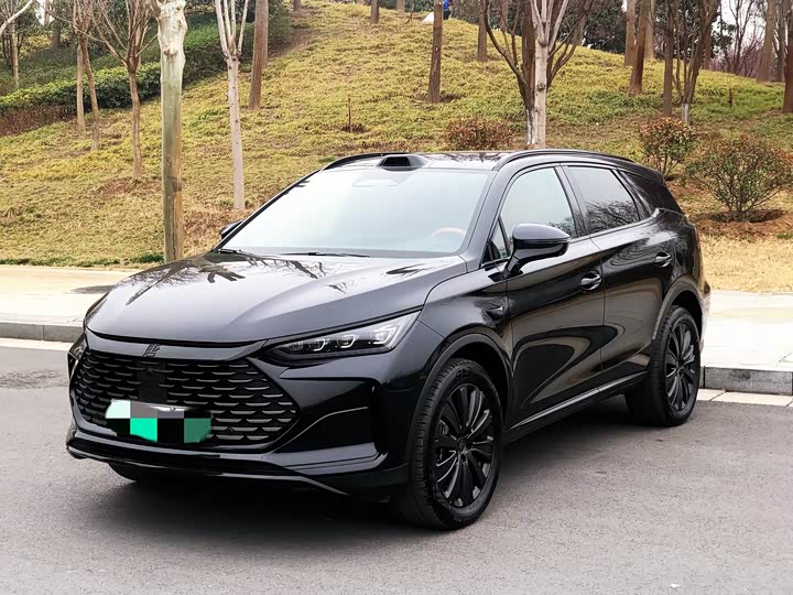 Photo 1 - BYD Tang Hybrid/EV