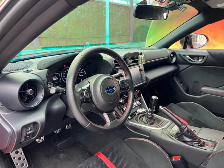 Фото 9 - Subaru BRZ