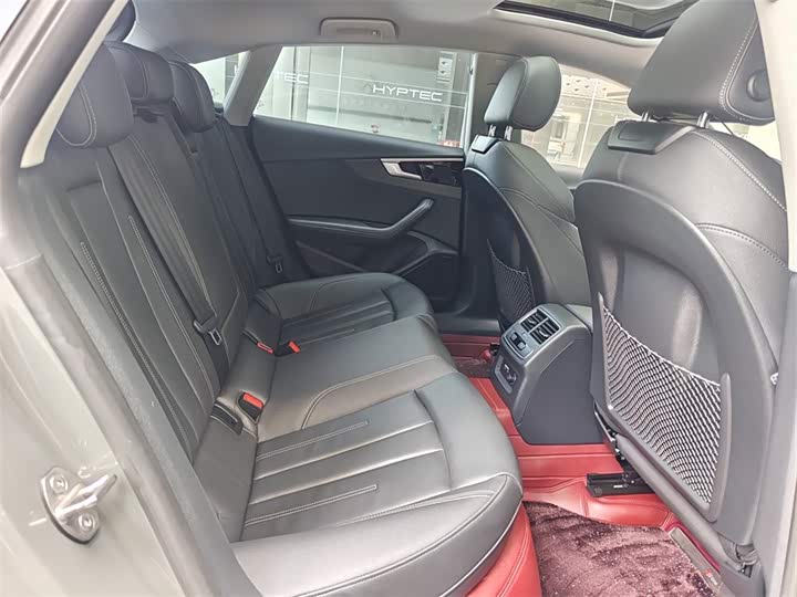 Фото 7 - Audi A5