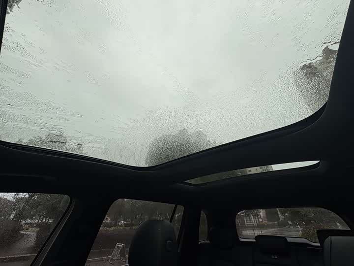 Фото 6 - Mercedes-Benz GLB-Class