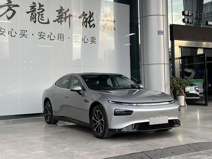 Фото 3 - XPeng P7