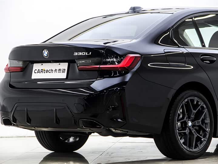 Фото 9 - BMW 3 Series