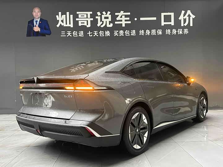 Фото 4 - Changan Deepal SL03