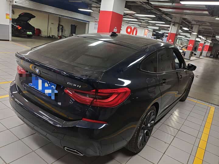 Фото 3 - BMW 6 Series GT