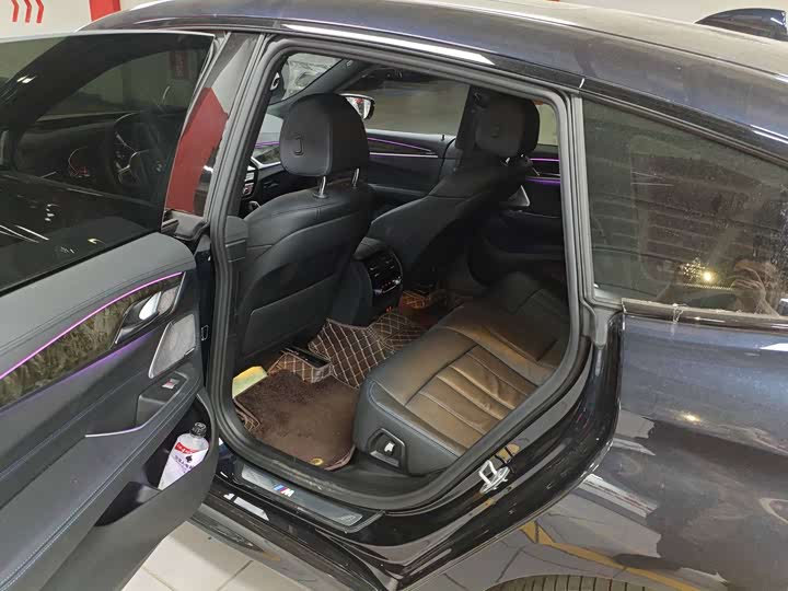 Фото 6 - BMW 6 Series GT