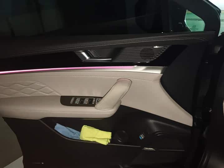 Фото 7 - BYD Tang Hybrid/EV