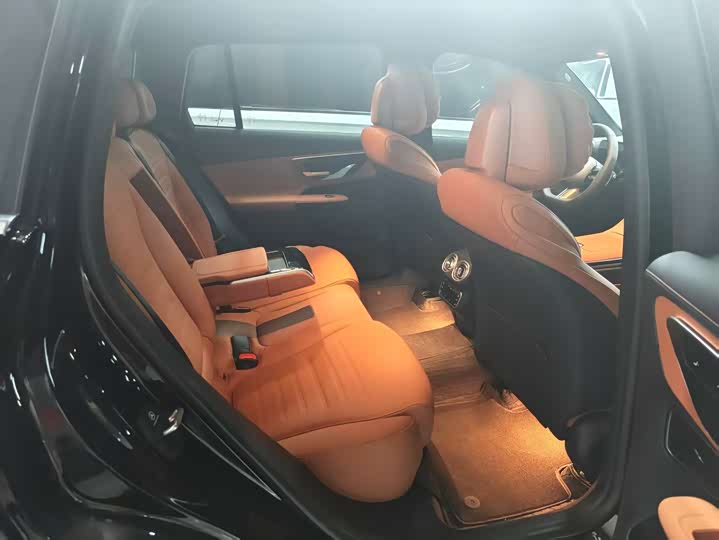 Фото 3 - Mercedes-Benz GLC-Class Hybrid