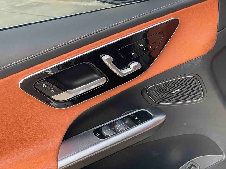 Фото 6 - Mercedes-Benz GLC-Class Hybrid