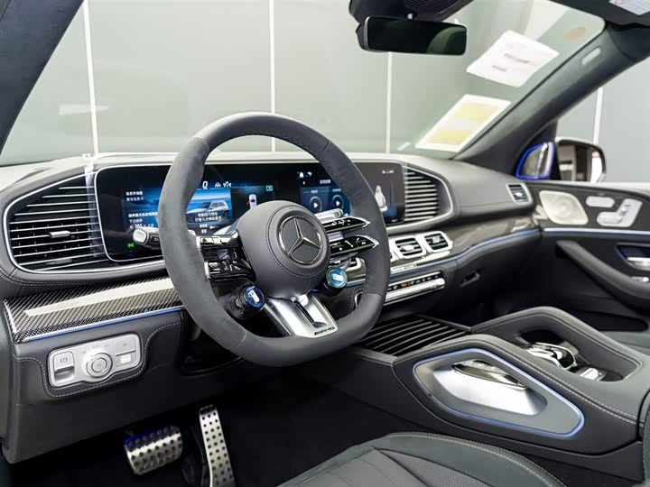 Фото 9 - Mercedes-Benz GLS-Class AMG