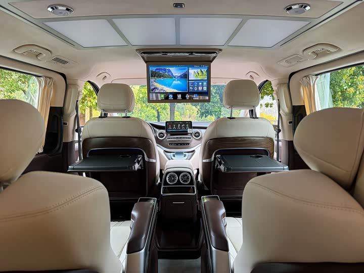 Фото 8 - Mercedes-Benz Vito