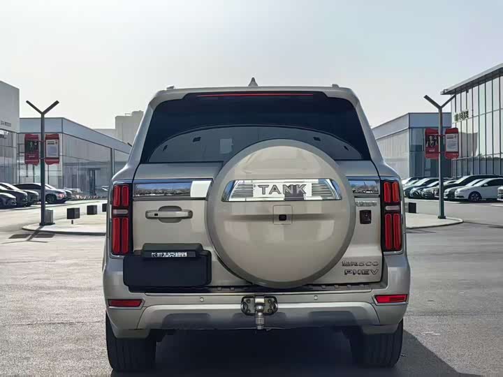 Фото 8 - Tank 500 Hybrid