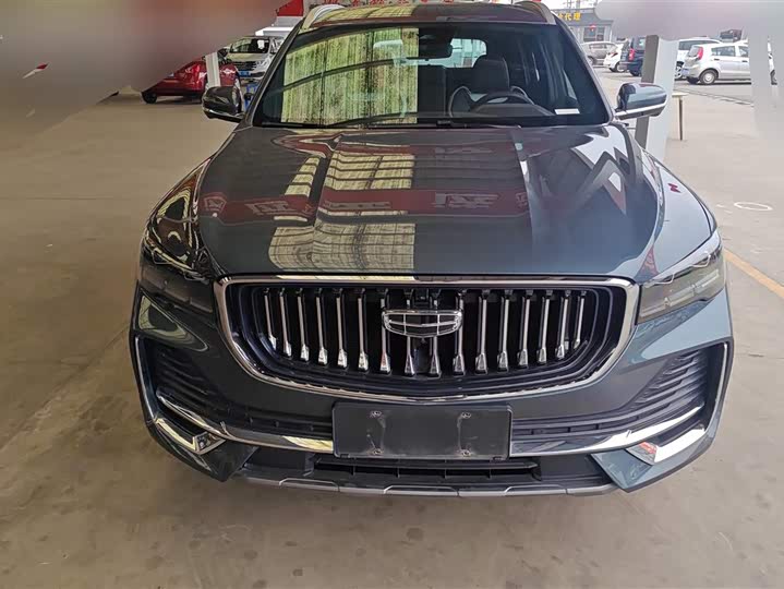 Фото 2 - Geely Monjaro