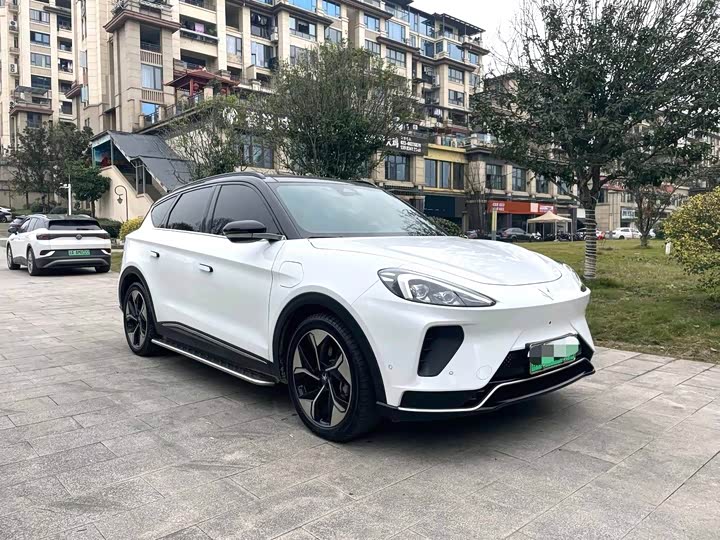 Фото 3 - BAIC Arcfox Alpha T