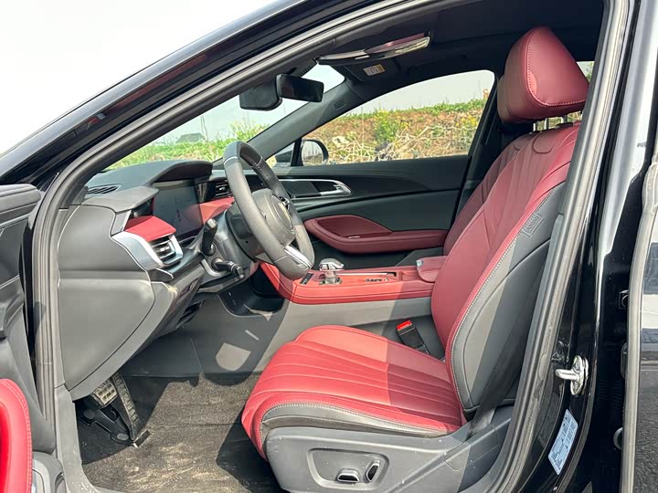 Фото 4 - Hongqi H5