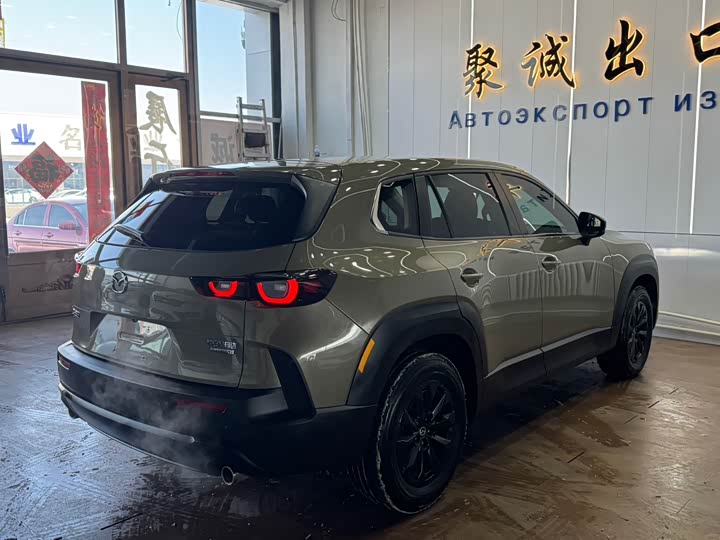 Фото 9 - Mazda CX-50