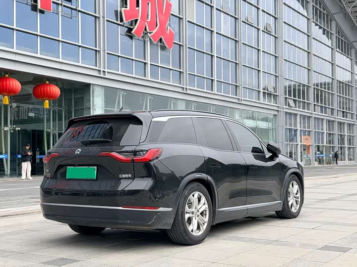 Фото 6 - Nio ES8