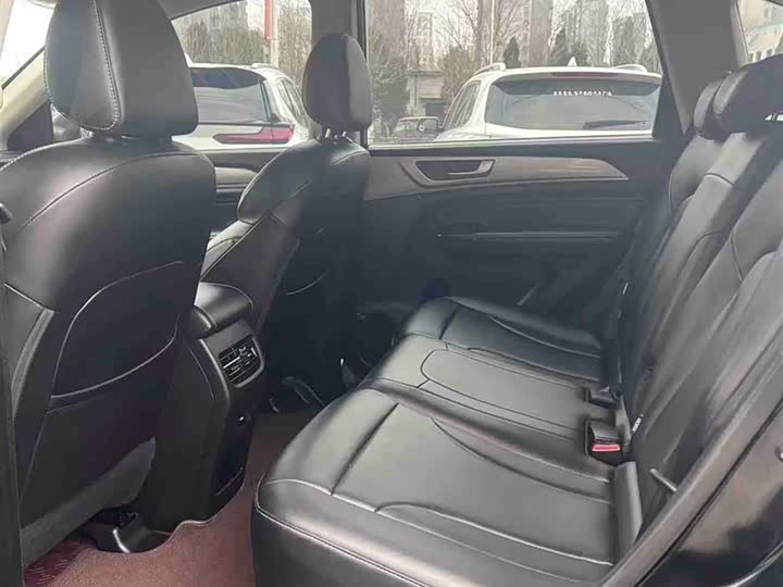 Фото 7 - Haval M6