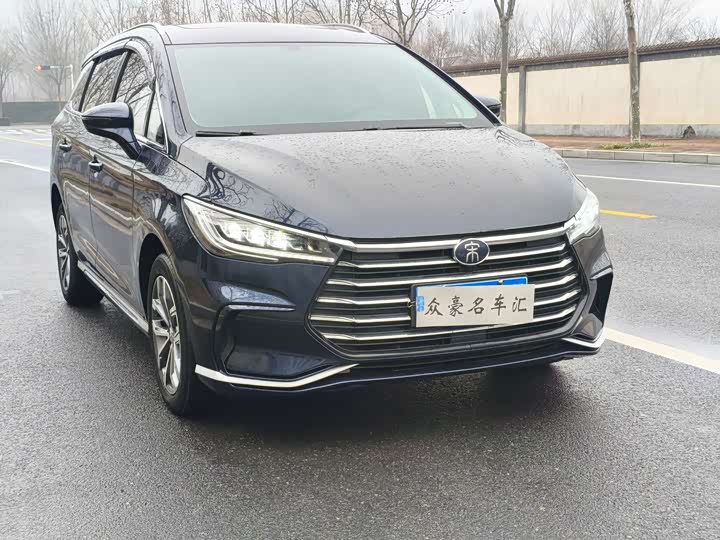 Photo 2 - BYD Song Max