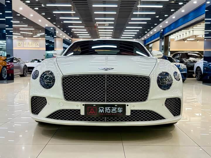 Фото 2 - Bentley Continental GT