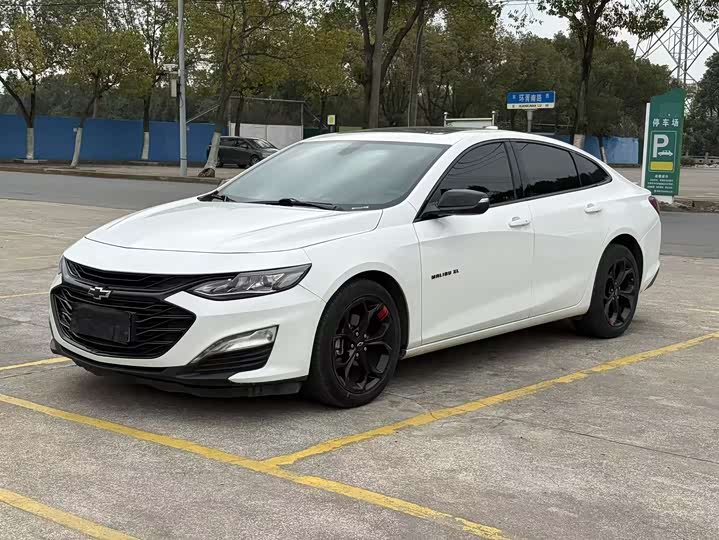 Фото 1 - Chevrolet Malibu XL