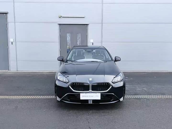 Фото 2 - BMW 2 Series